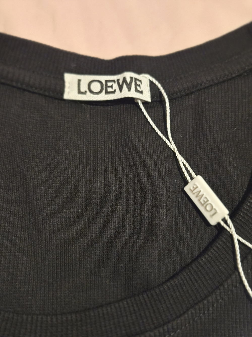Loewe Black Sleeveless Logo Tank Top - Picture 5 of 7